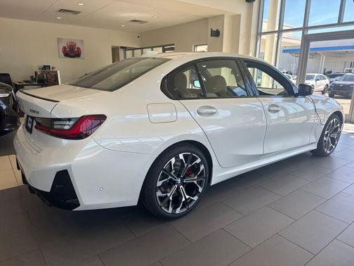 Mineral White Metallic 2026 BMW 330 xDrive