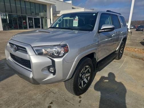 2024 Toyota 4Runner TRD Off Road