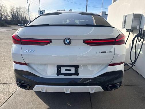 Alpine White 2026 BMW X6 xDrive40i