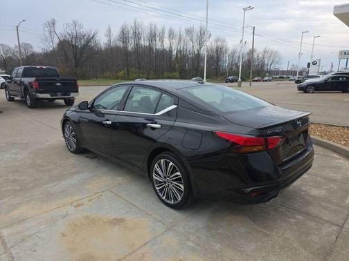 2024 Nissan Altima 2.5 SL