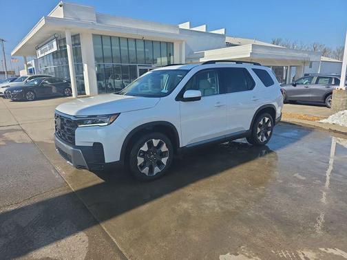 2026 Honda Pilot Touring 8-Passenger