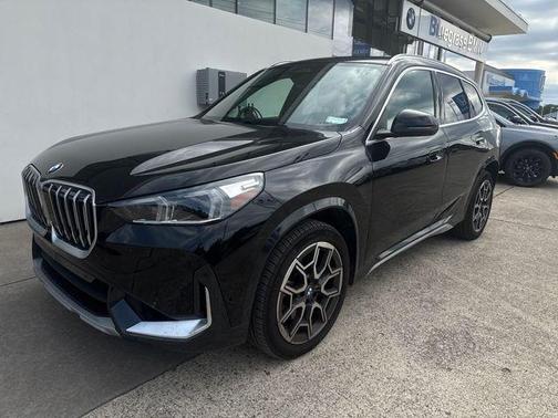 Jet Black 2025 BMW X1 xDrive28i