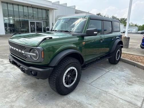 2023 Ford Bronco Badlands