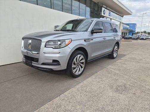 2022 Lincoln Navigator Reserve