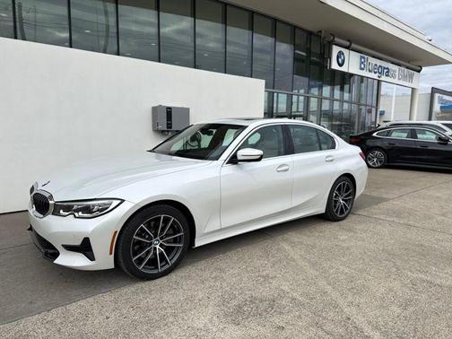 2021 BMW 330 xDrive
