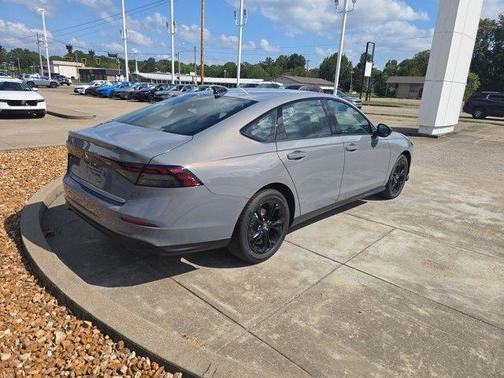 2025 Honda Accord Sport SE 1.5T