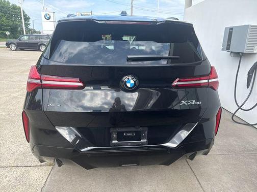 Black Sapphire Metallic 2026 BMW X3 30 xDrive