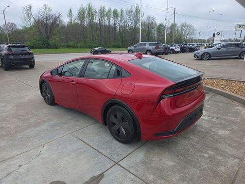 2023 Toyota Prius LE