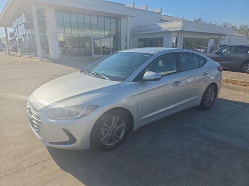 Symphony Silver 2018 Hyundai ELANTRA SEL