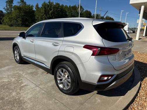 2019 Hyundai SANTA FE SE 2.4