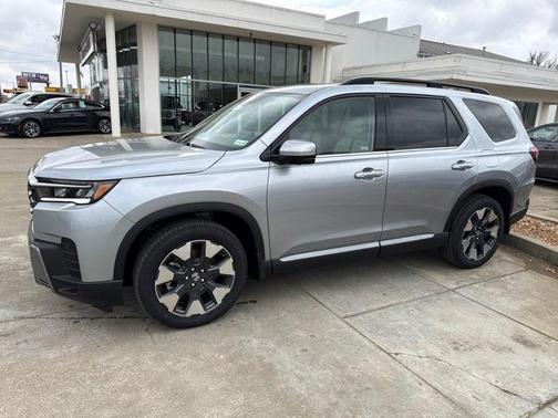 2026 Honda Pilot Touring 8-Passenger