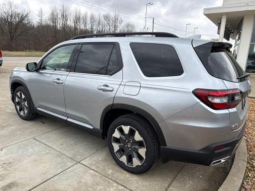 2026 Honda Pilot Touring 8-Passenger
