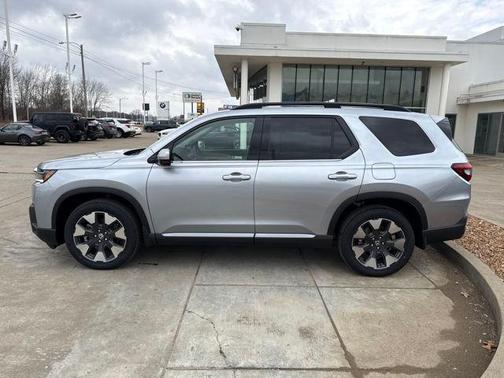 2026 Honda Pilot Touring 8-Passenger