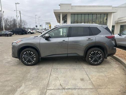 2025 Nissan Rogue SL