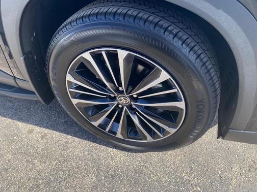 2025 Toyota Grand Highlander Hybrid Limited MAX