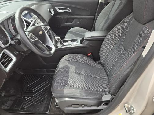 Beige 2010 Chevrolet Equinox LT
