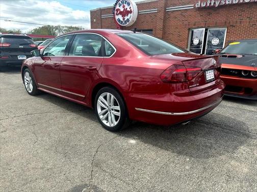 2018 Volkswagen Passat 2.0T SEL Premium