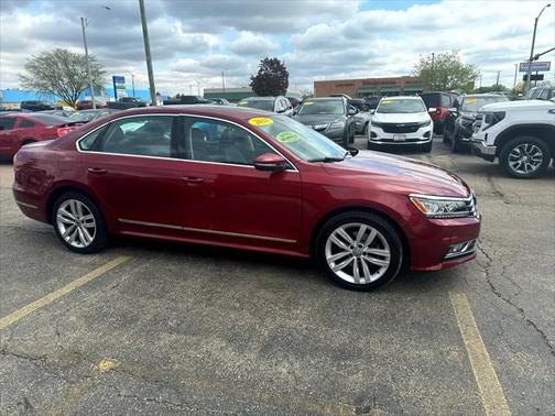 2018 Volkswagen Passat 2.0T SEL Premium
