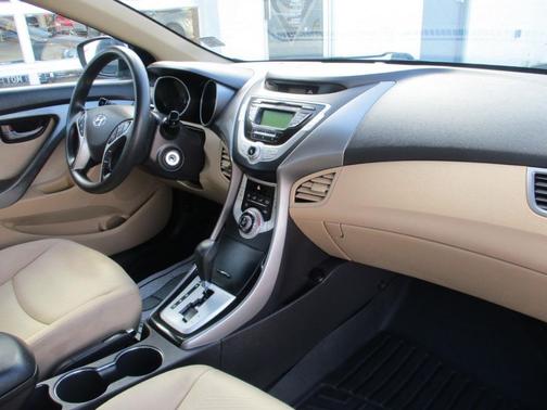 2011 Hyundai ELANTRA GLS
