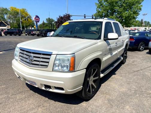2004 Cadillac Escalade EXT Base