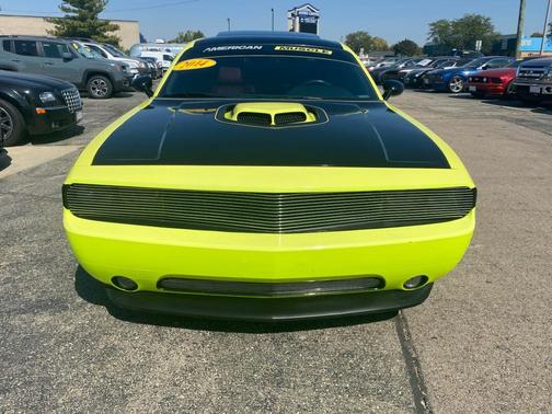 2014 Dodge Challenger 2dr Cpe Shaker Pkg