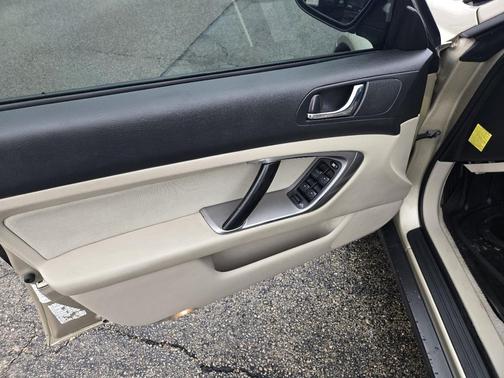 2008 Subaru Outback 2.5 i L.L. Bean Edition