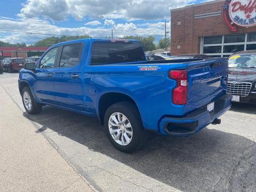 2023 Chevrolet Silverado 1500 Custom
