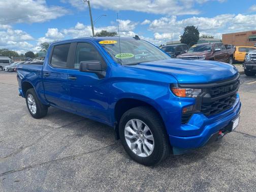 2023 Chevrolet Silverado 1500 Custom