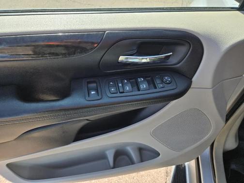 2012 Dodge Grand Caravan SXT