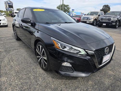 2019 Nissan Altima 2.5 SR