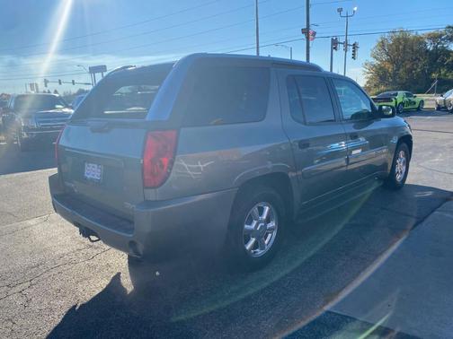 2004 GMC Envoy XUV 4dr 4WD SLE