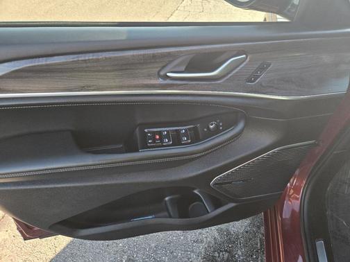 2022 Jeep Grand Cherokee L Overland