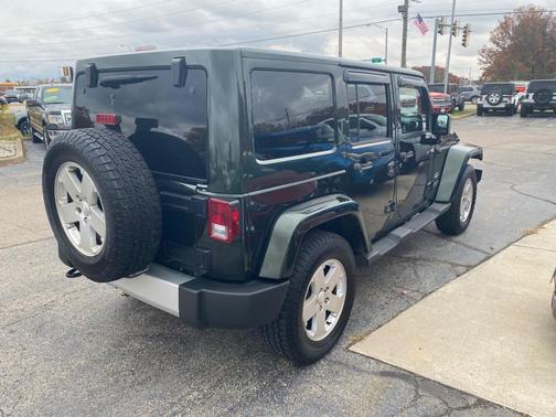 2011 Jeep Wrangler Unlimited Sahara