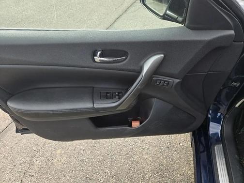 2013 Nissan Maxima SV