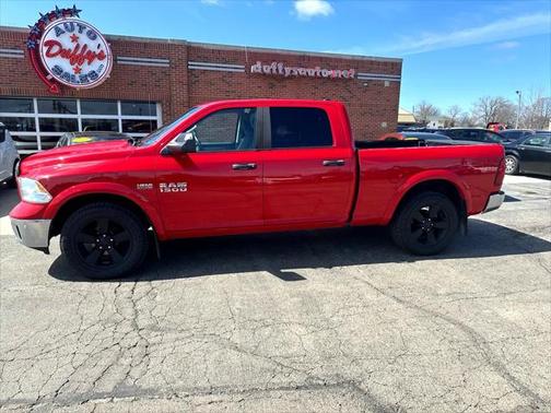 2016 RAM 1500 4WD Crew Cab 149'' Outdoorsman