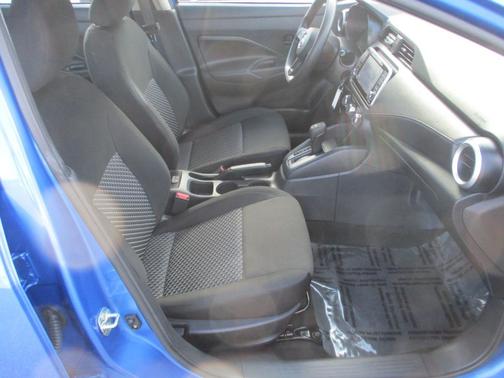 2024 Nissan Versa 1.6 S