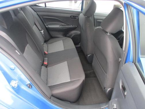2024 Nissan Versa 1.6 S