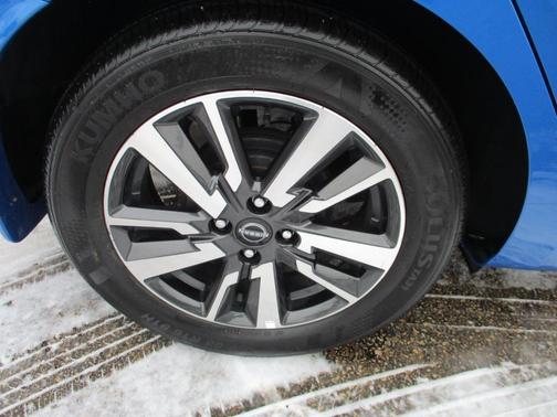 2024 Nissan Versa 1.6 S