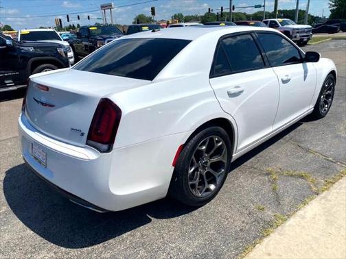 2015 Chrysler 300 S