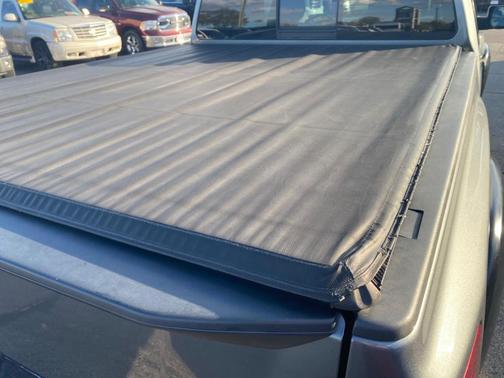 2013 Nissan Titan SV