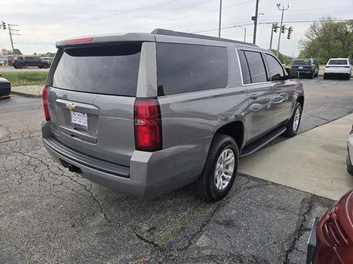 Gray 2019 Chevrolet Suburban LT