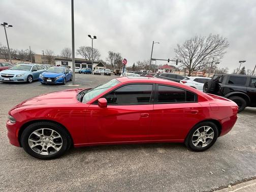 2015 Dodge Charger SE