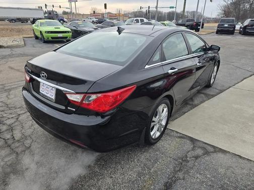 2012 Hyundai SONATA Limited
