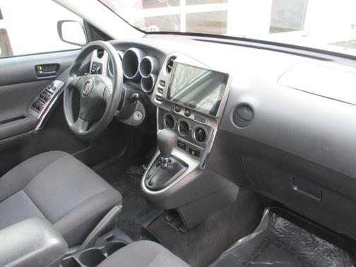 2004 Pontiac Vibe Base