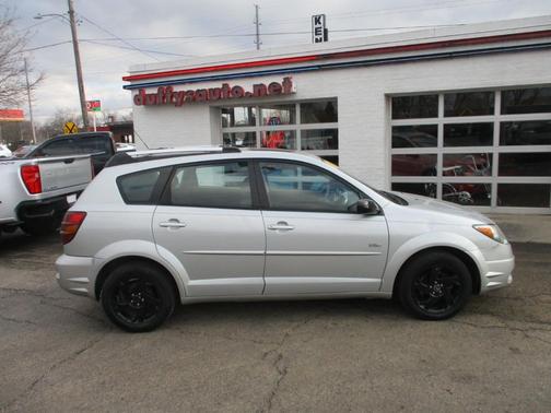 2004 Pontiac Vibe Base