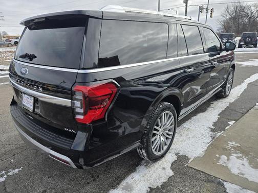 2022 Ford Expedition Max Platinum