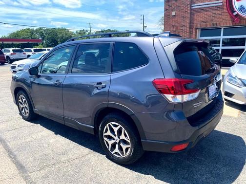 2020 Subaru Forester Premium