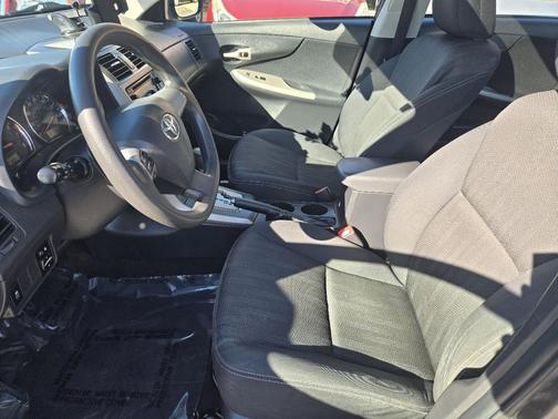 2013 Toyota Corolla LE Special Edition