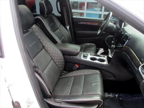 2020 Jeep Grand Cherokee Summit