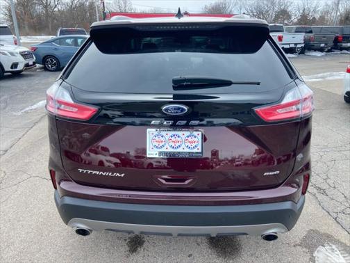 2022 Ford Edge Titanium